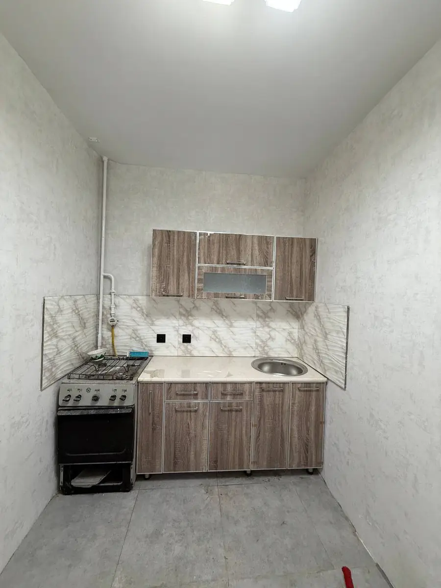 2 xonali kvartira sotiladi − 58 m²