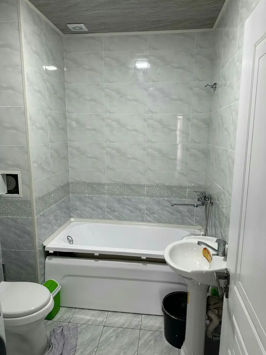 2 xonali kvartira sotiladi − 47 m²