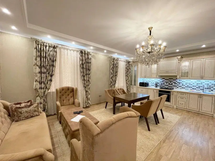 2 xonali kvartira − 70 m², 5/7 qavat