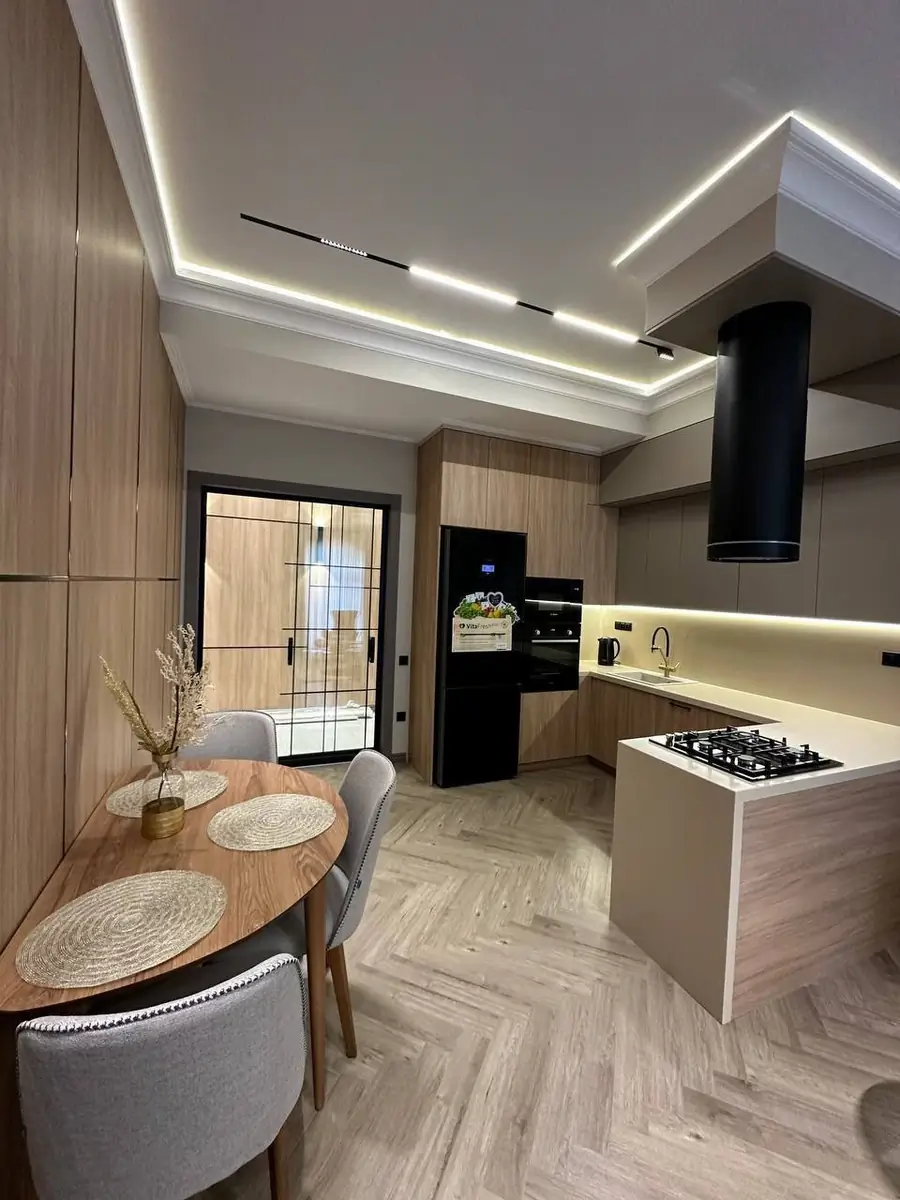 3 xonali kvartira − 85 m², 5/10 qavat