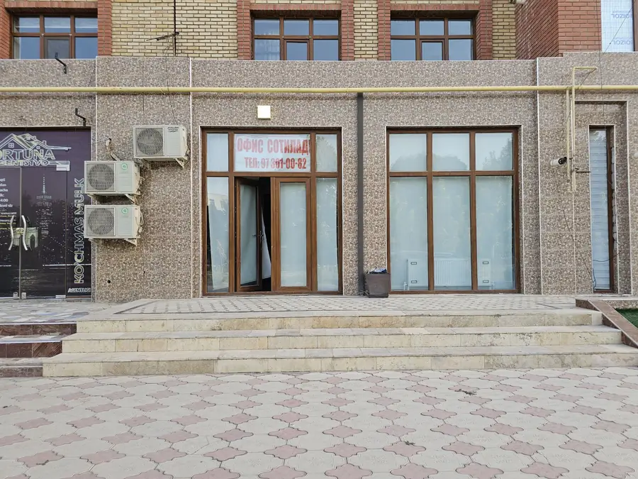Ofis − 100 m², 1/5 qavat