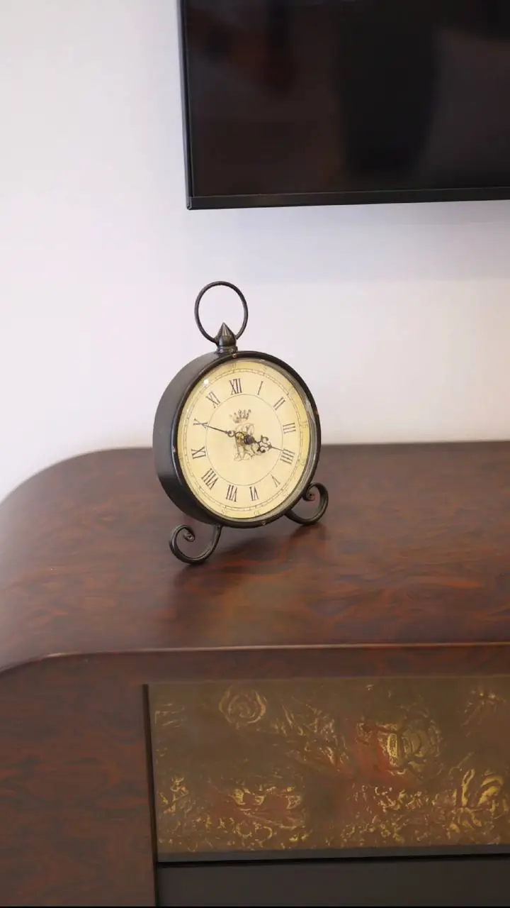 2 xonali kvartira sotiladi − 53 m²