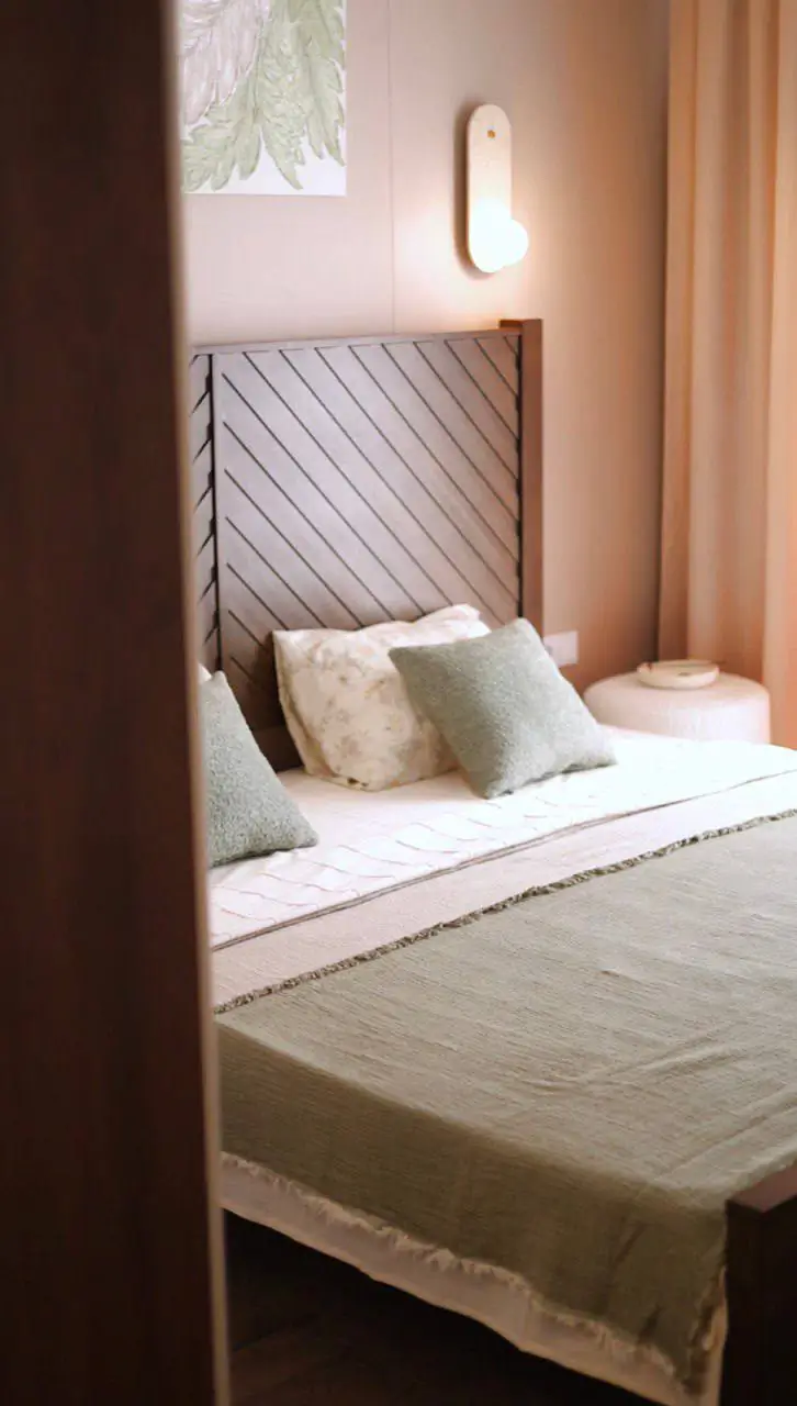 2 xonali kvartira sotiladi − 53 m²