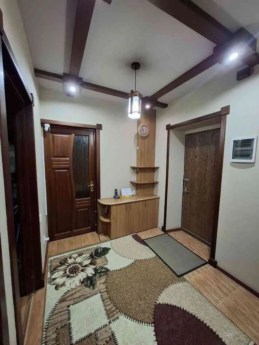 4 xonali kvartira − 84 m², 3/4 qavat