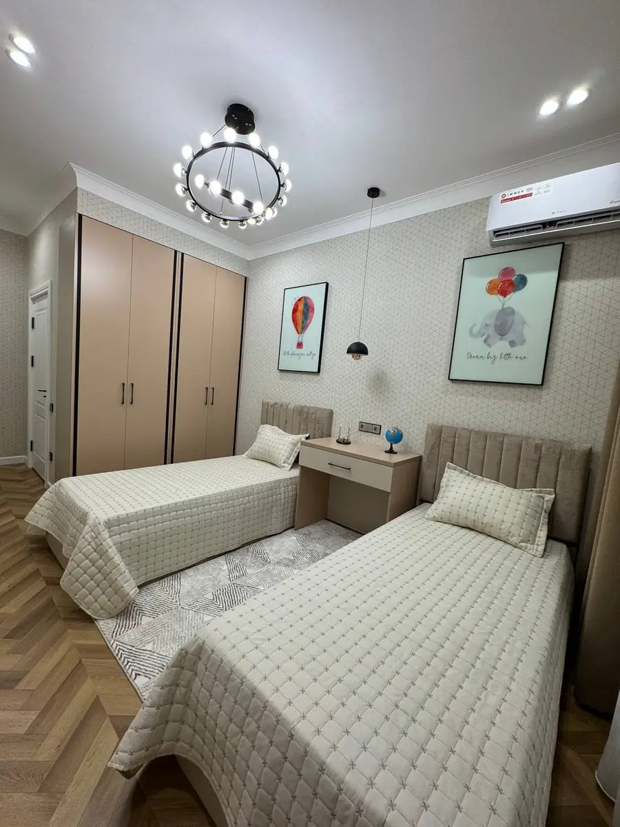 4 xonali kvartira − 115 m², 6/7 qavat