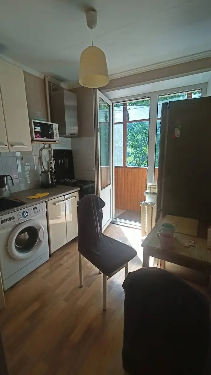 2 xonali kvartira − 40 m², 2/5 qavat