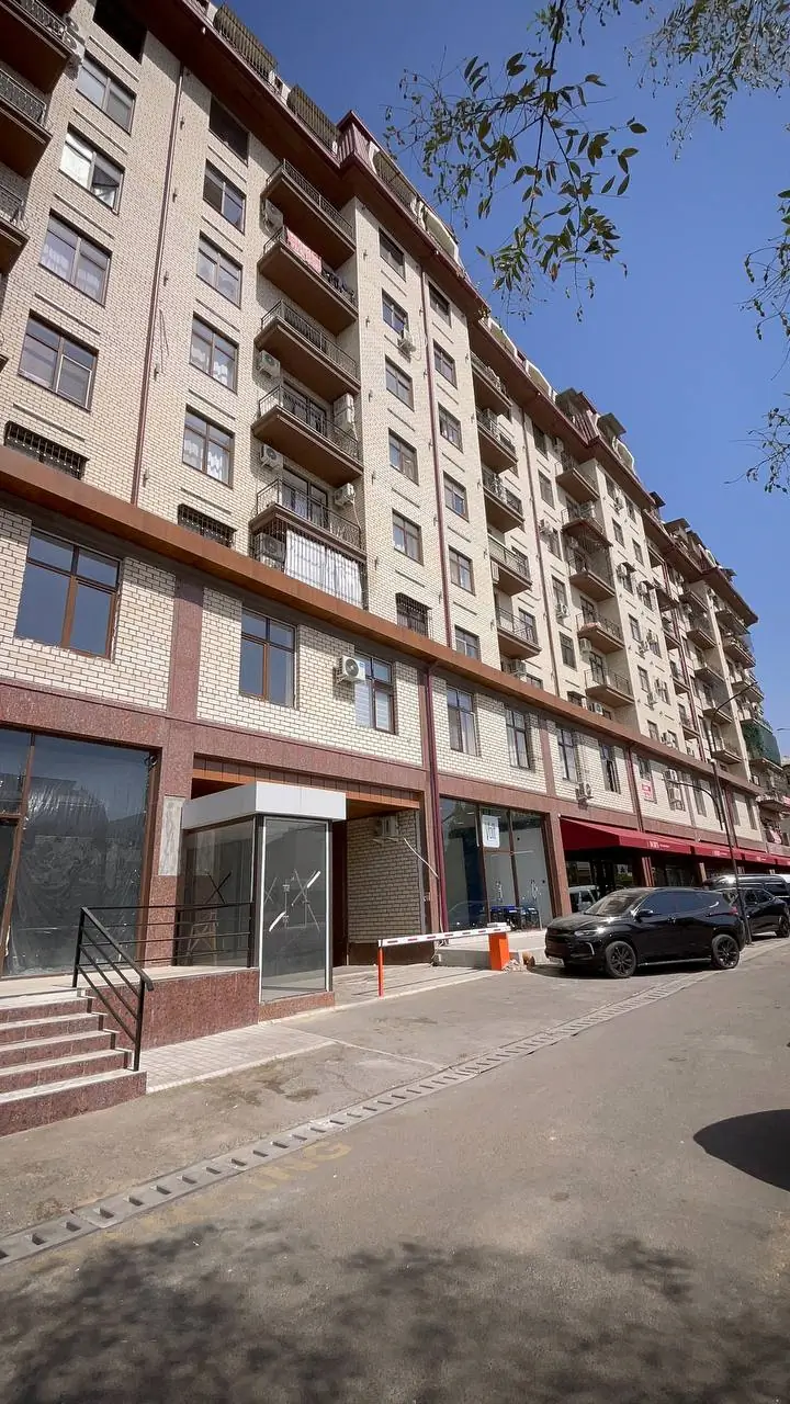 Продается 3-комнатная квартира − 86 м²