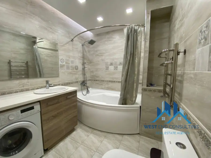 Ijaraga 3 xonali kvartira − 125 m²