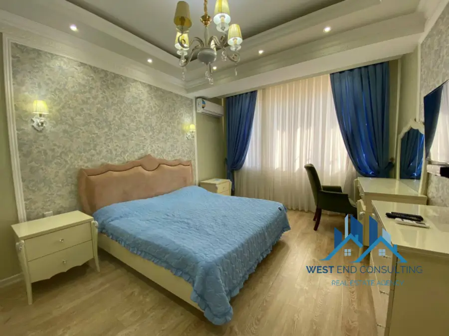 Ijaraga 3 xonali kvartira − 125 m²