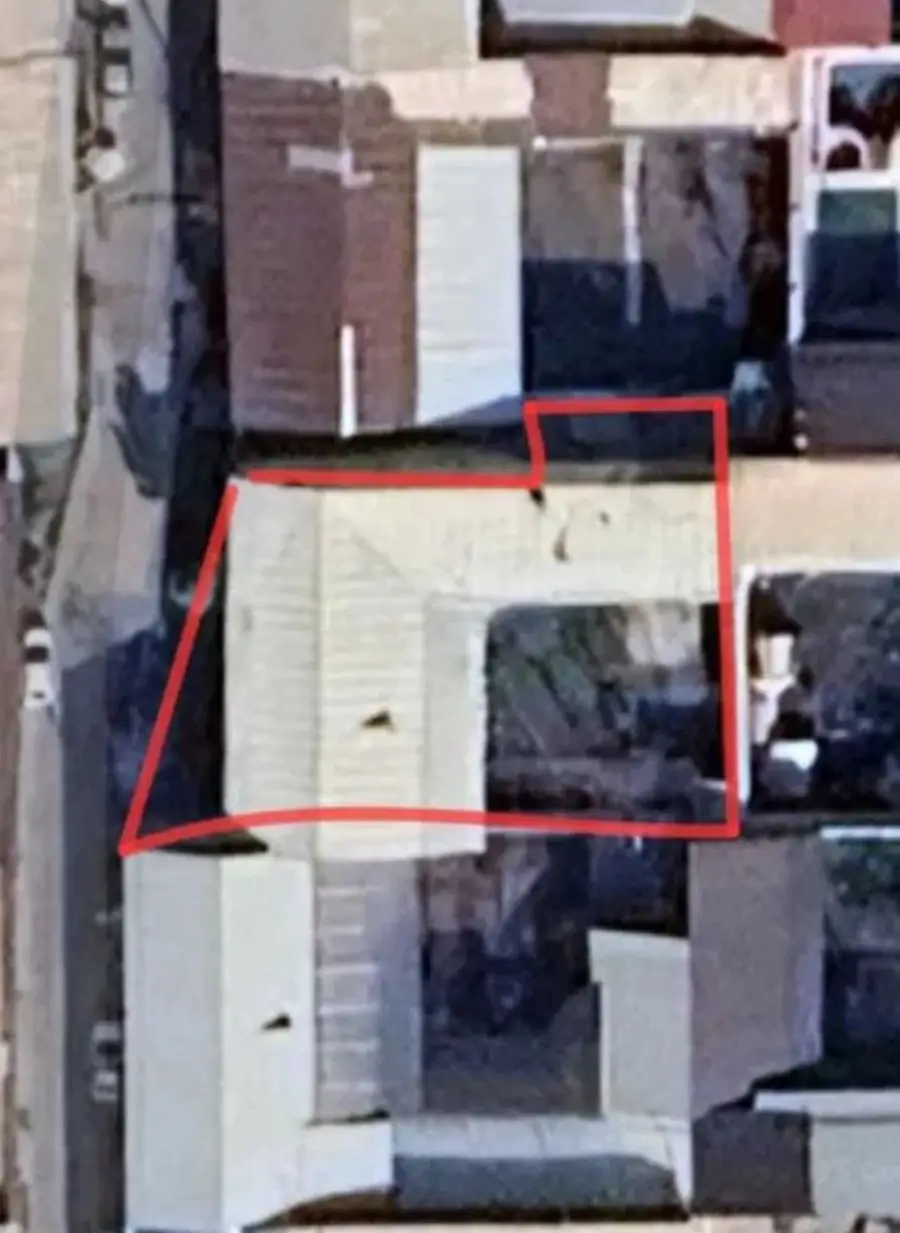 2 qavatli uy sotiladi − 240 m²