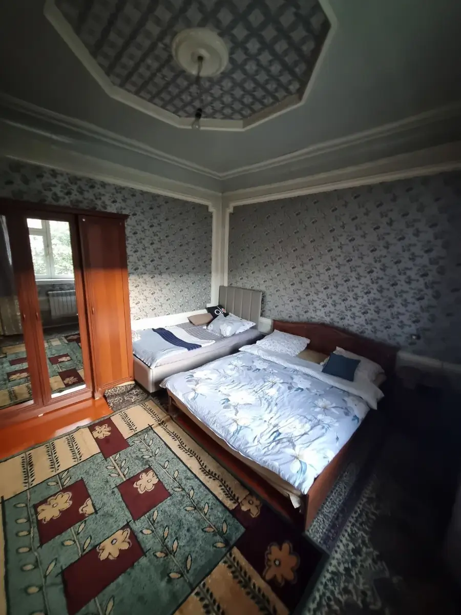 2 qavatli uy sotiladi − 240 m²