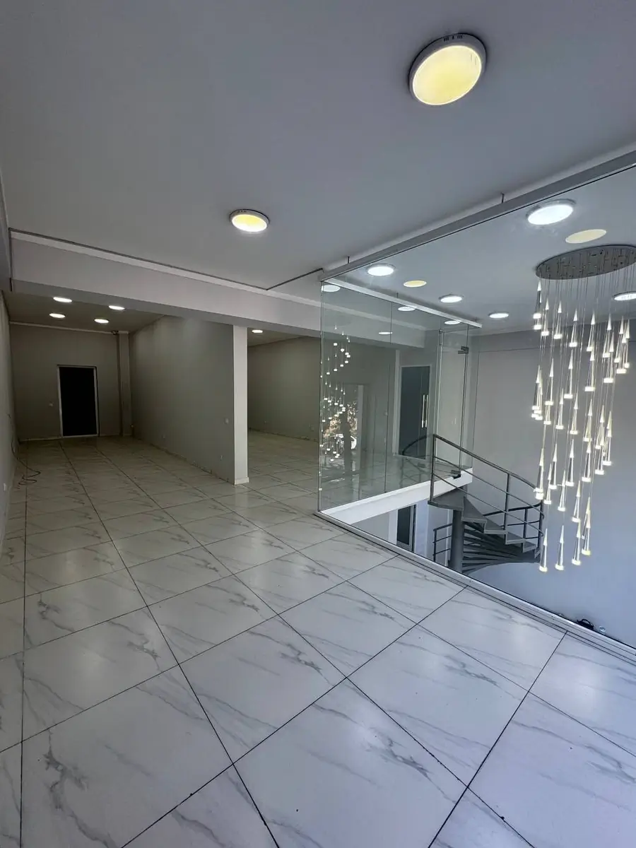 Сдается офис − 215 м²