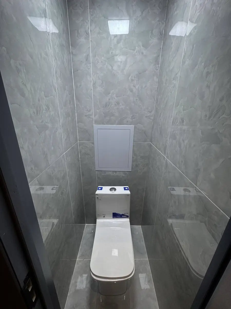 3 xonali kvartira sotiladi − 68 m²