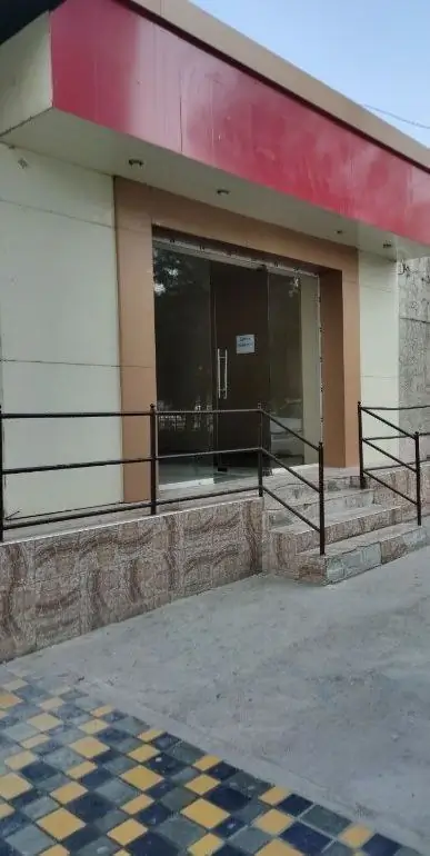 Savdo-sotiq maydoni − 38 m², 1/1 qavat