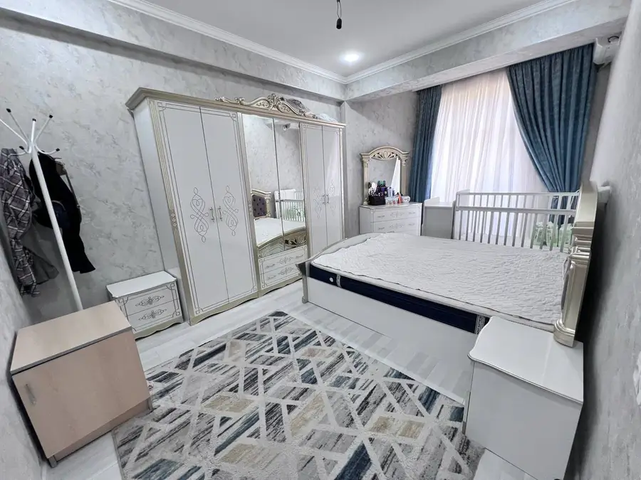 2 xonali kvartira sotiladi − 63 m²