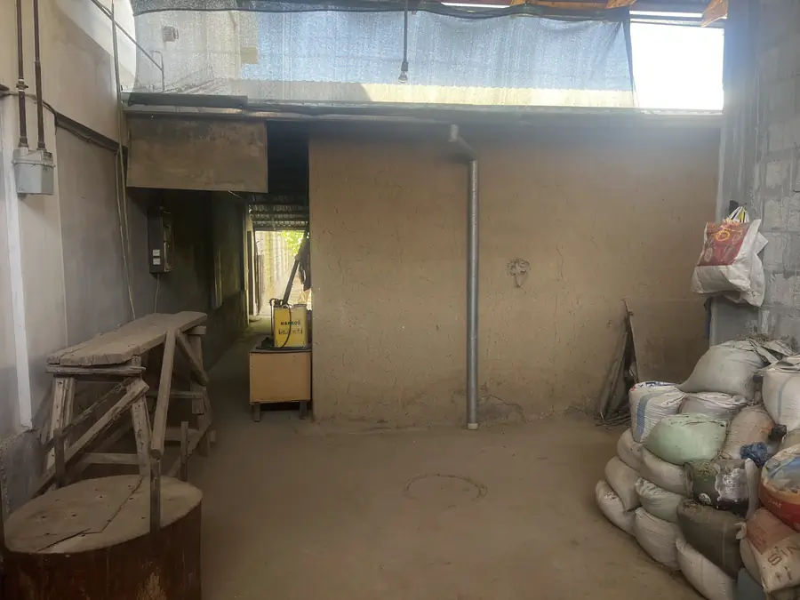 Yer uchastkasi − 6 sot.