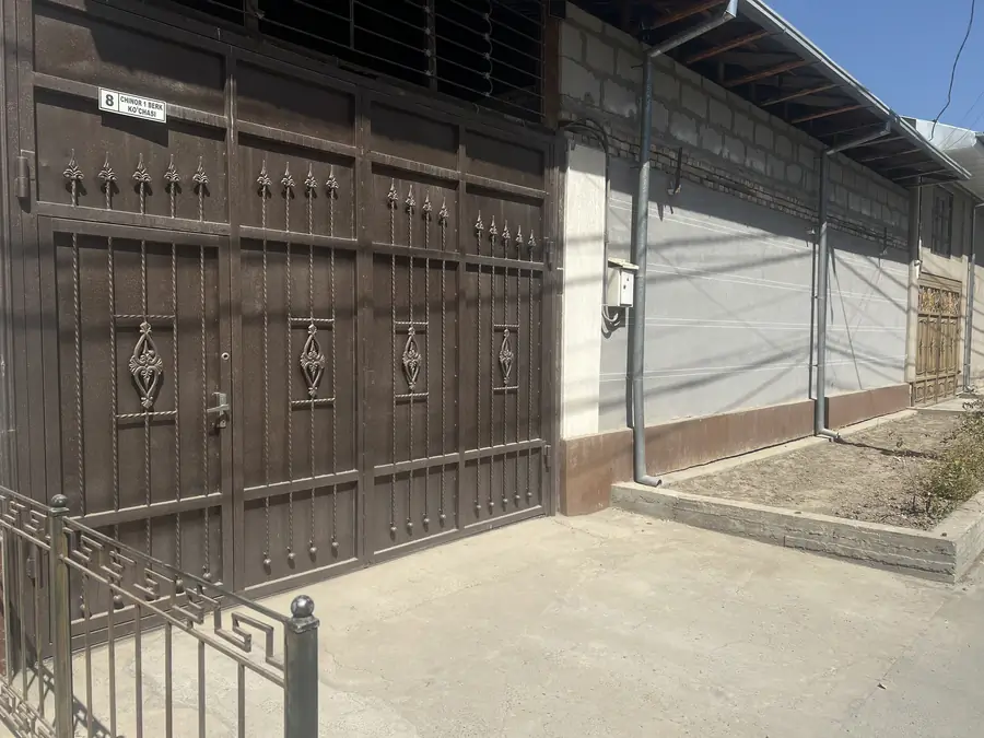 Yer uchastkasi − 6 sot.