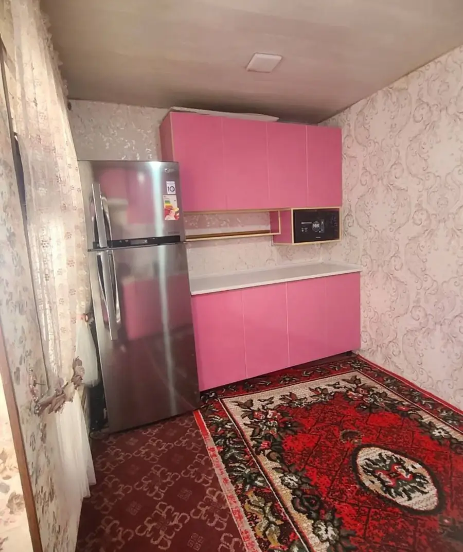 1-этажный дом − 90 м², 90 сот.