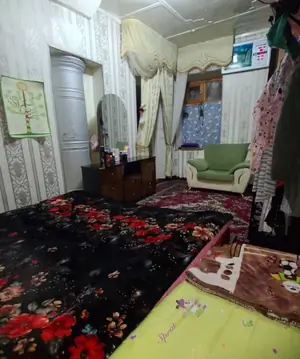 1-этажный дом − 90 м², 90 сот.