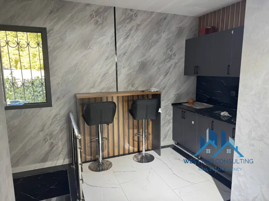 Ofis − 85 m², 1/9 qavat