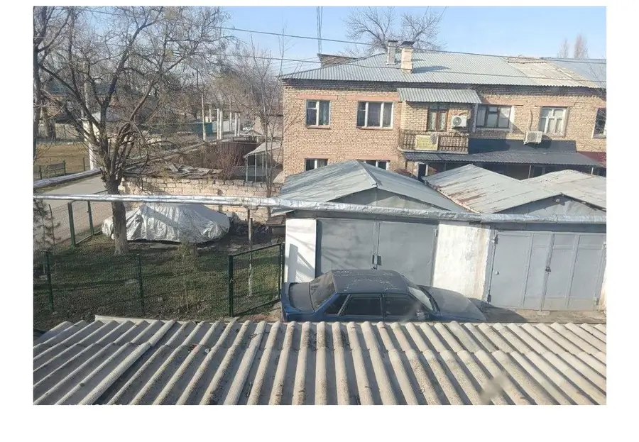 3 xonali kvartira sotiladi − 70 m²