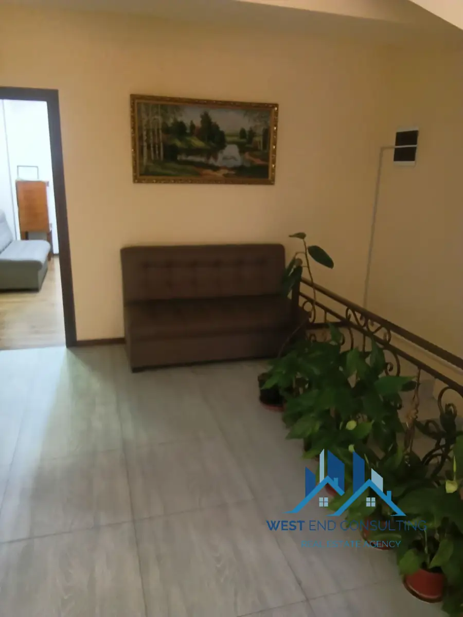 Ofis − 120 m², 1/2 qavat