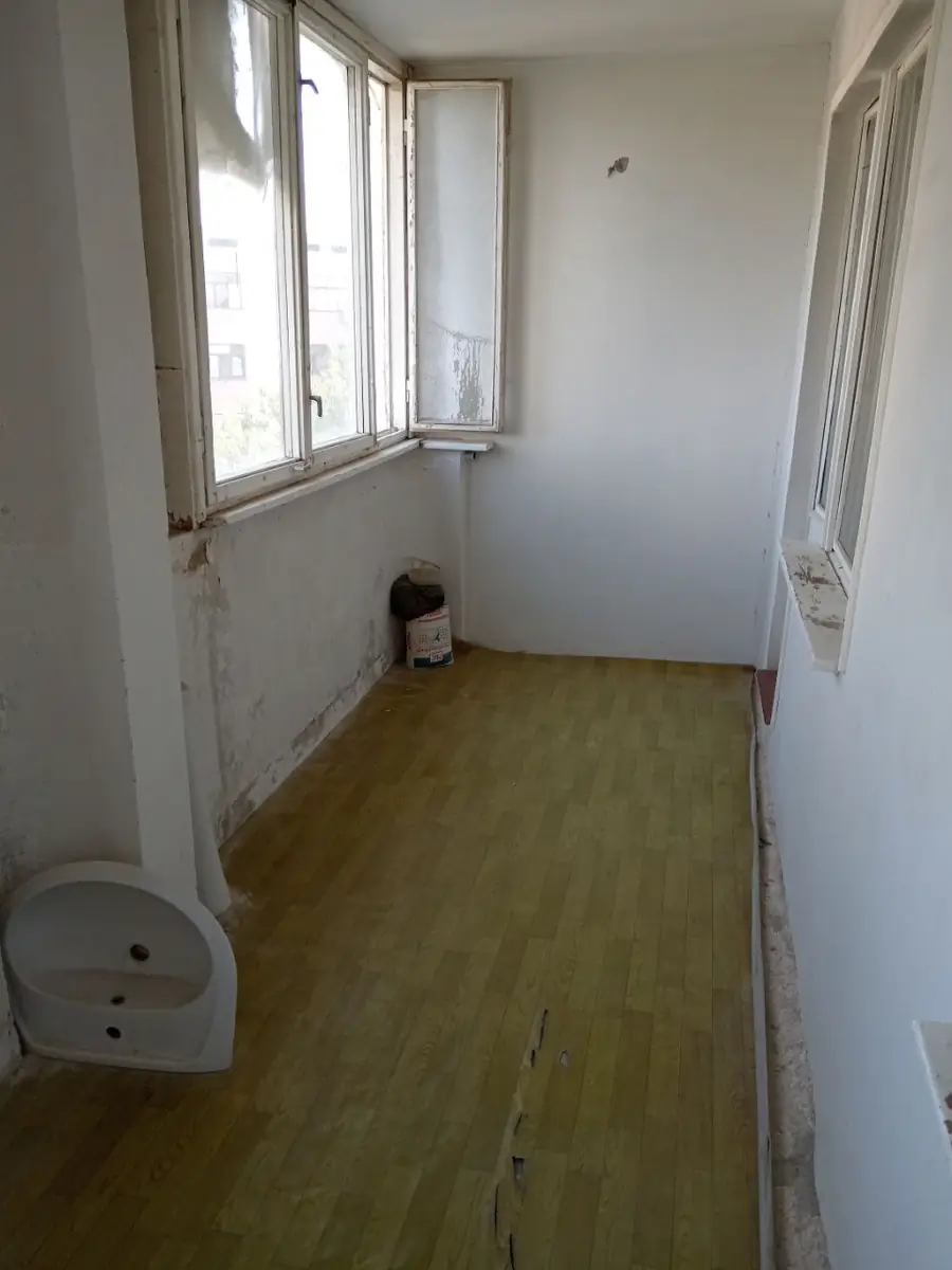 Продается 2-комнатная квартира − 46.1 м²