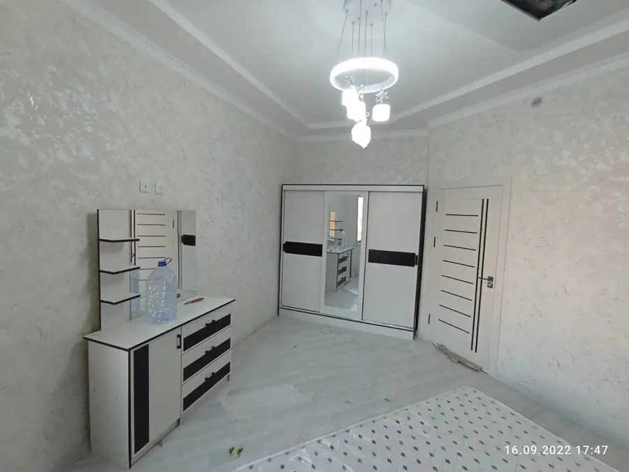 2-комнатная квартира − 55 м², 6/8 этаж