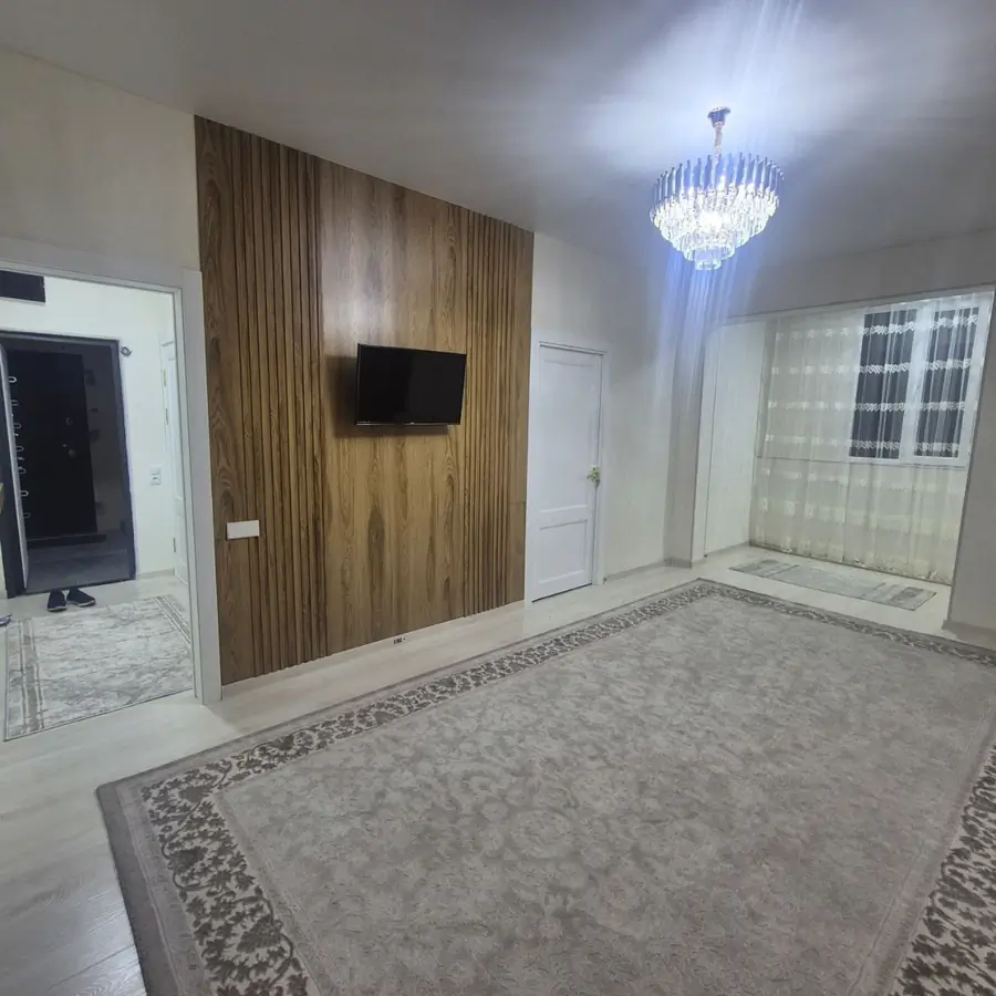 Сдается 3-комнатная квартира − 68 м²