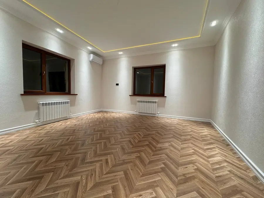 Продается 2-этажный дом − 213 м²