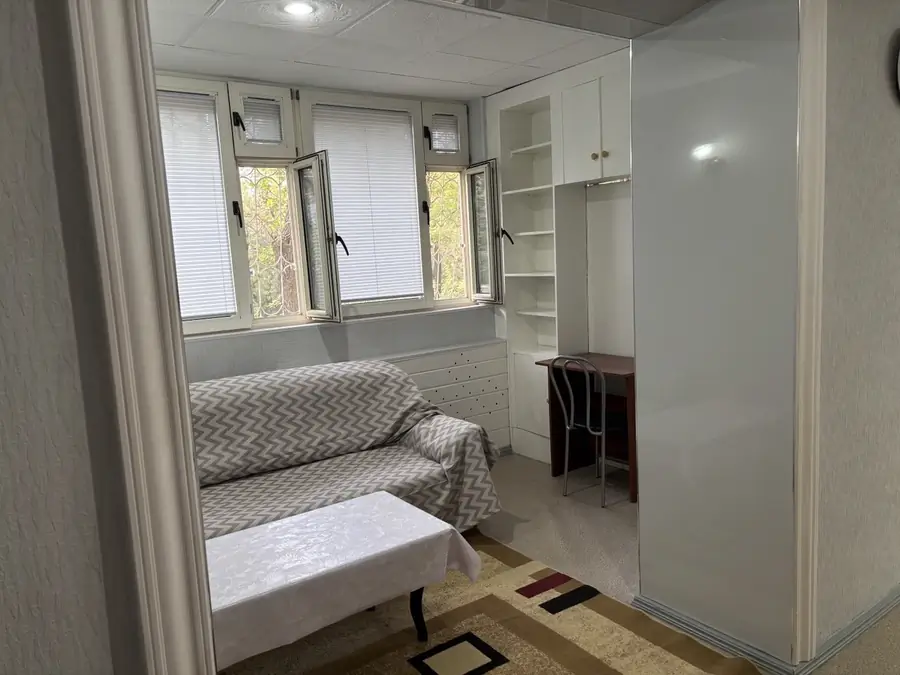 Ijaraga 1 xonali kvartira − 50 m²