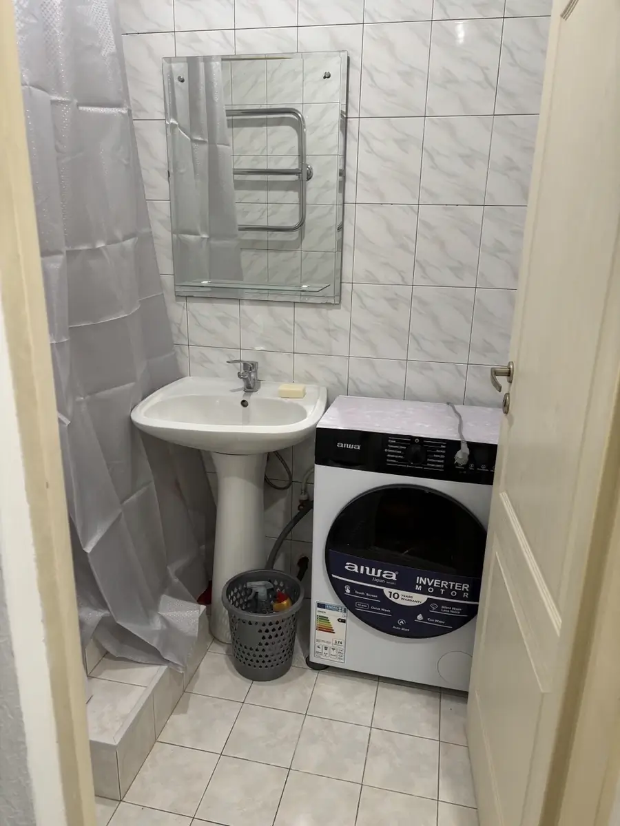 Ijaraga 1 xonali kvartira − 50 m²