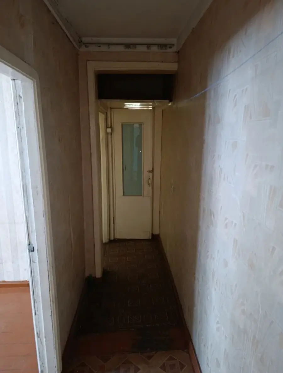 2 xonali kvartira sotiladi − 40 m²