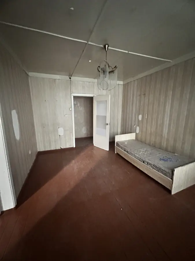 2 xonali kvartira − 40 m², 2/2 qavat