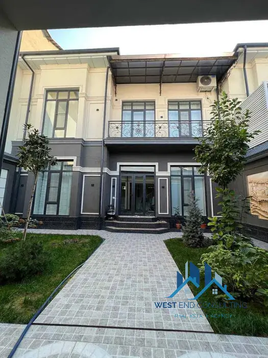 Ijaraga 3 qavatli uy − 342 m²