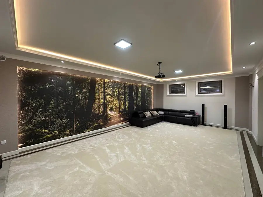 2 qavatli uy sotiladi − 600 m²