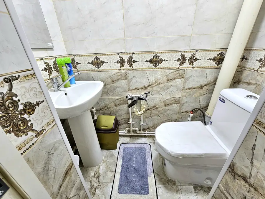 Продается 3-комнатная квартира − 122 м²