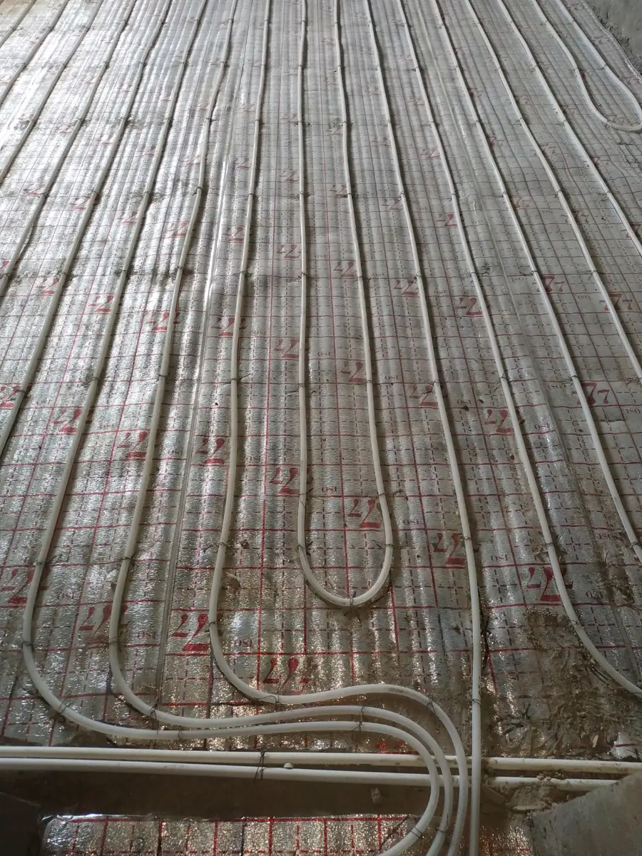 Более 5 xonali kvartira sotiladi − 434 m²