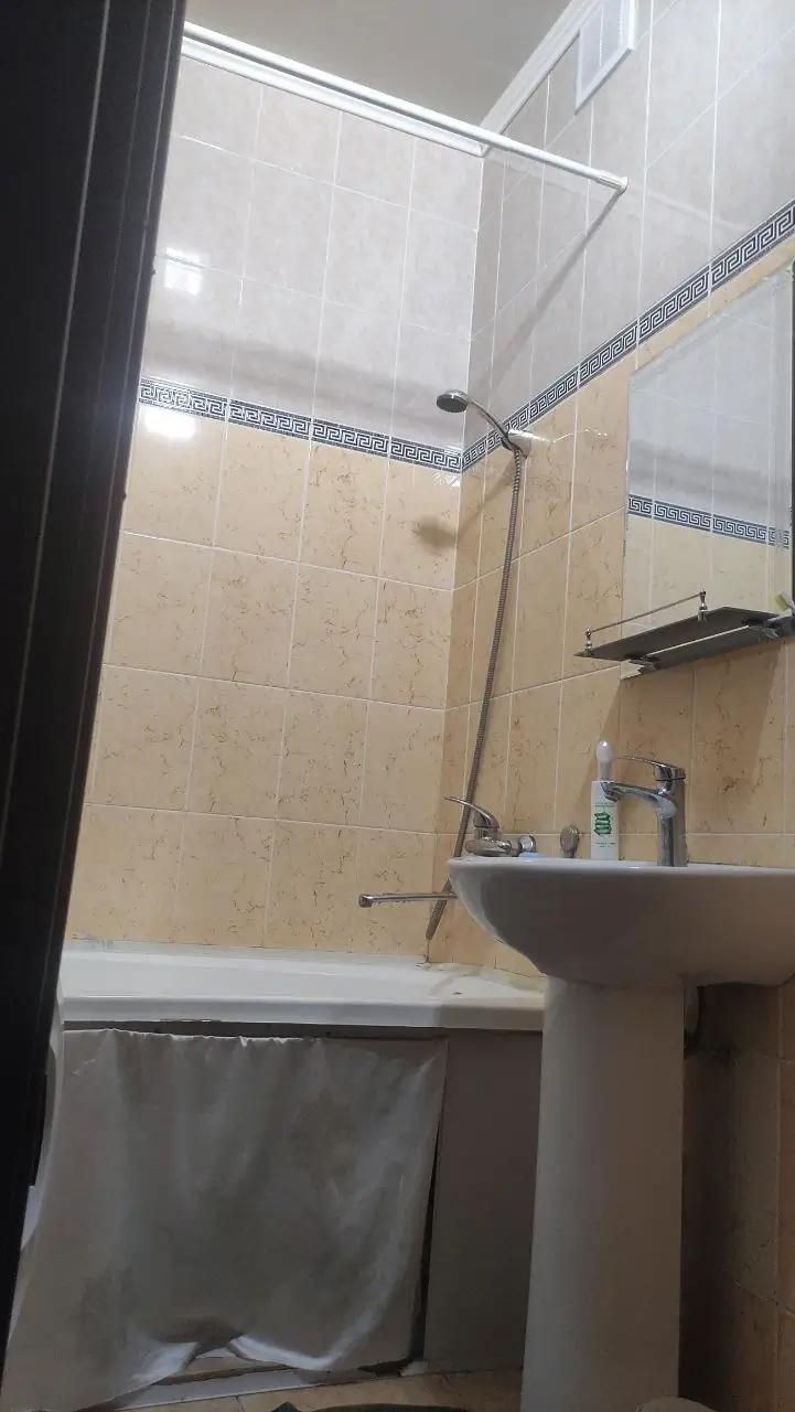 3 xonali kvartira − 70 m², 4/5 qavat