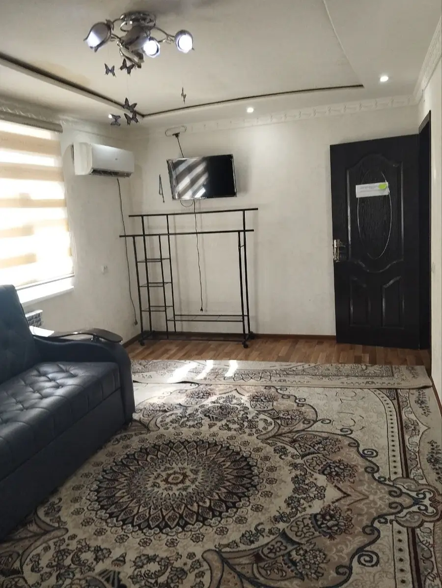 1 xonali kvartira − 42 m², 4/5 qavat