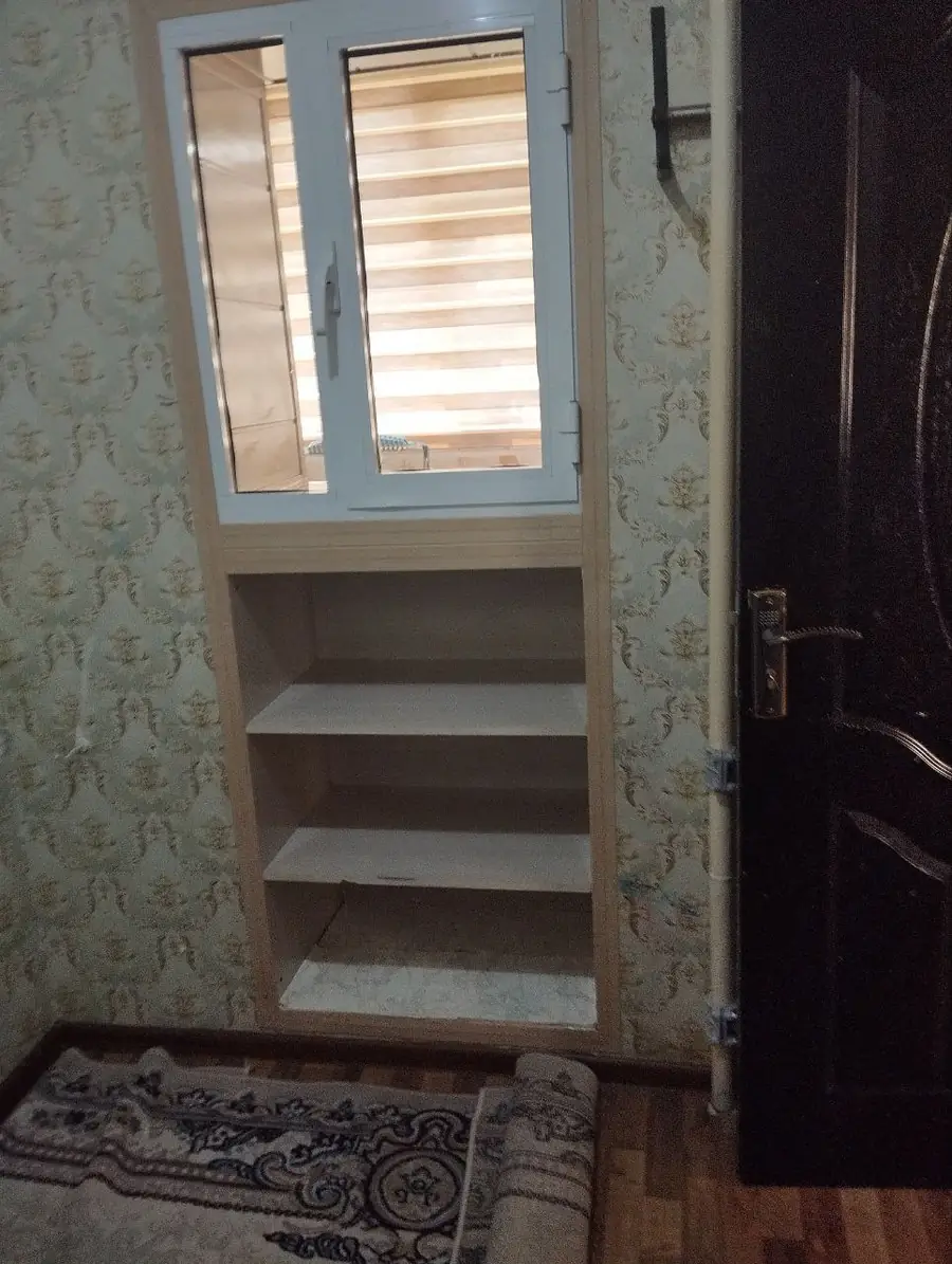 1 xonali kvartira − 42 m², 4/5 qavat