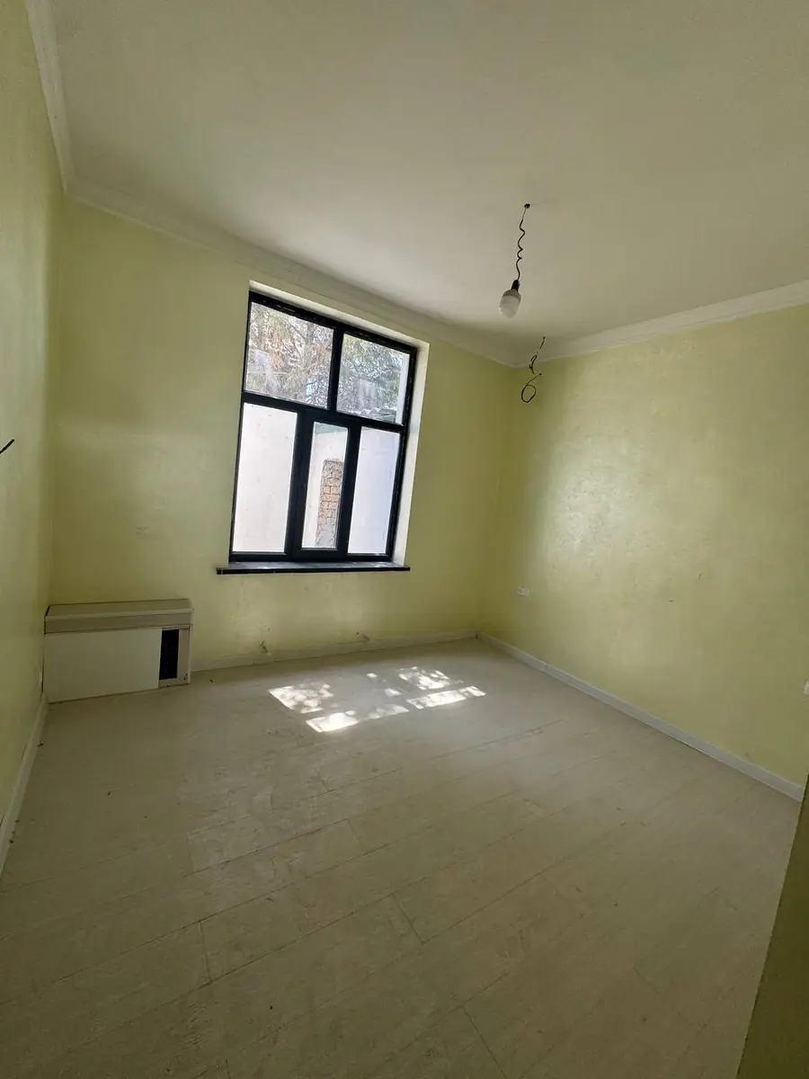 Yer uchastkasi sotiladi − 2.4 sot.