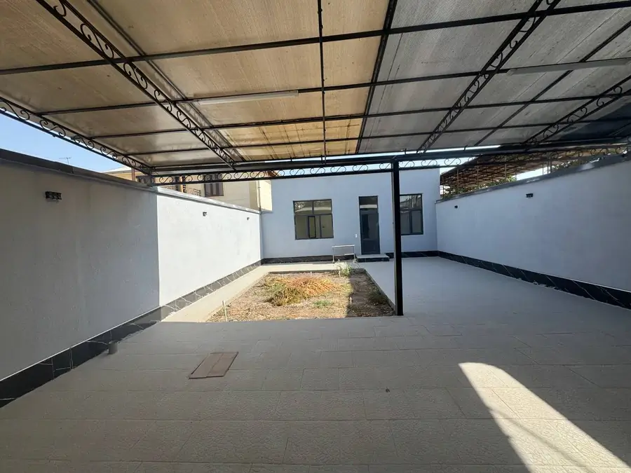 Yer uchastkasi sotiladi − 2.4 sot.