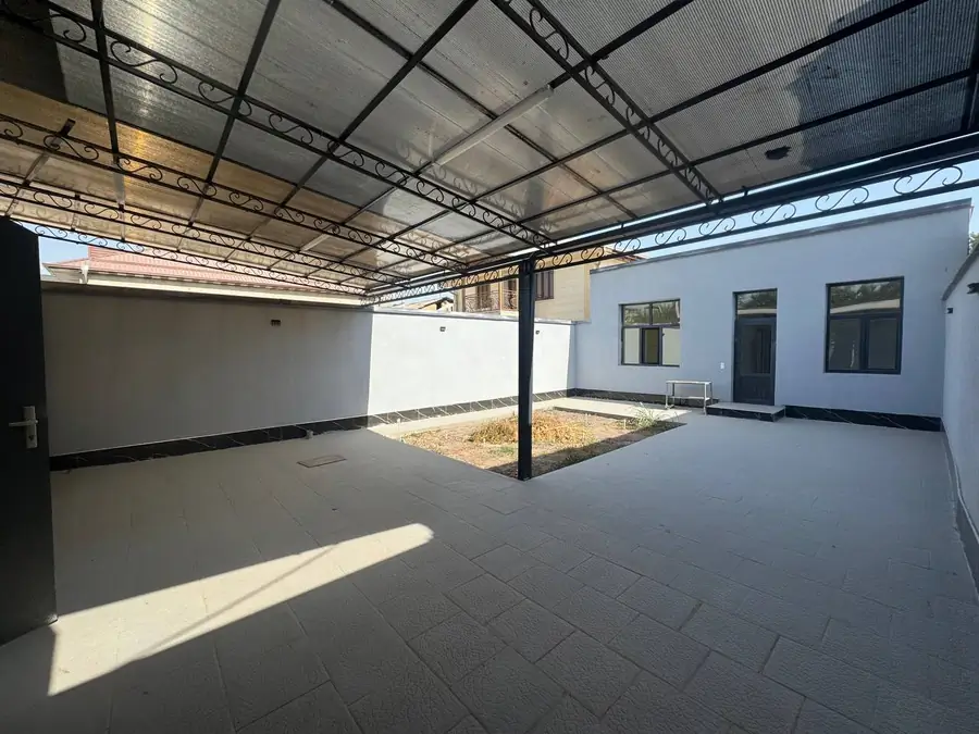 Yer uchastkasi sotiladi − 2.4 sot.