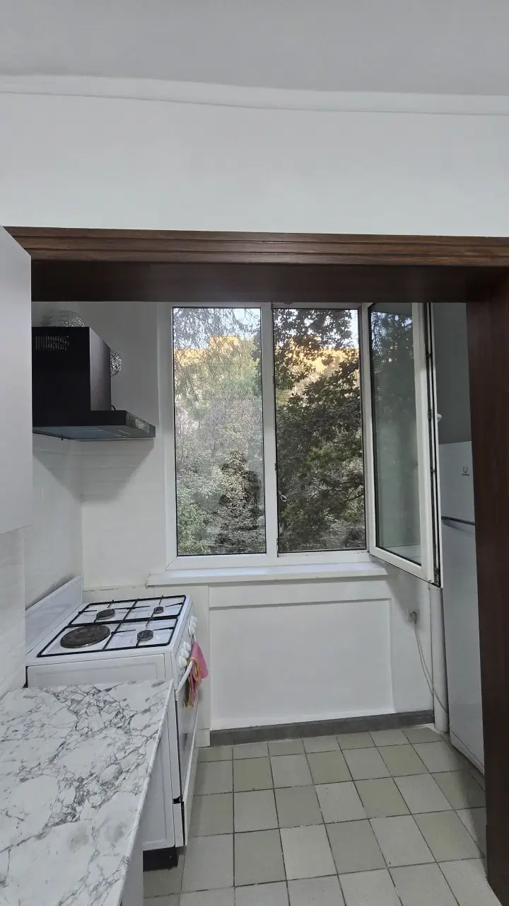 3 xonali kvartira − 80 m², 3/9 qavat
