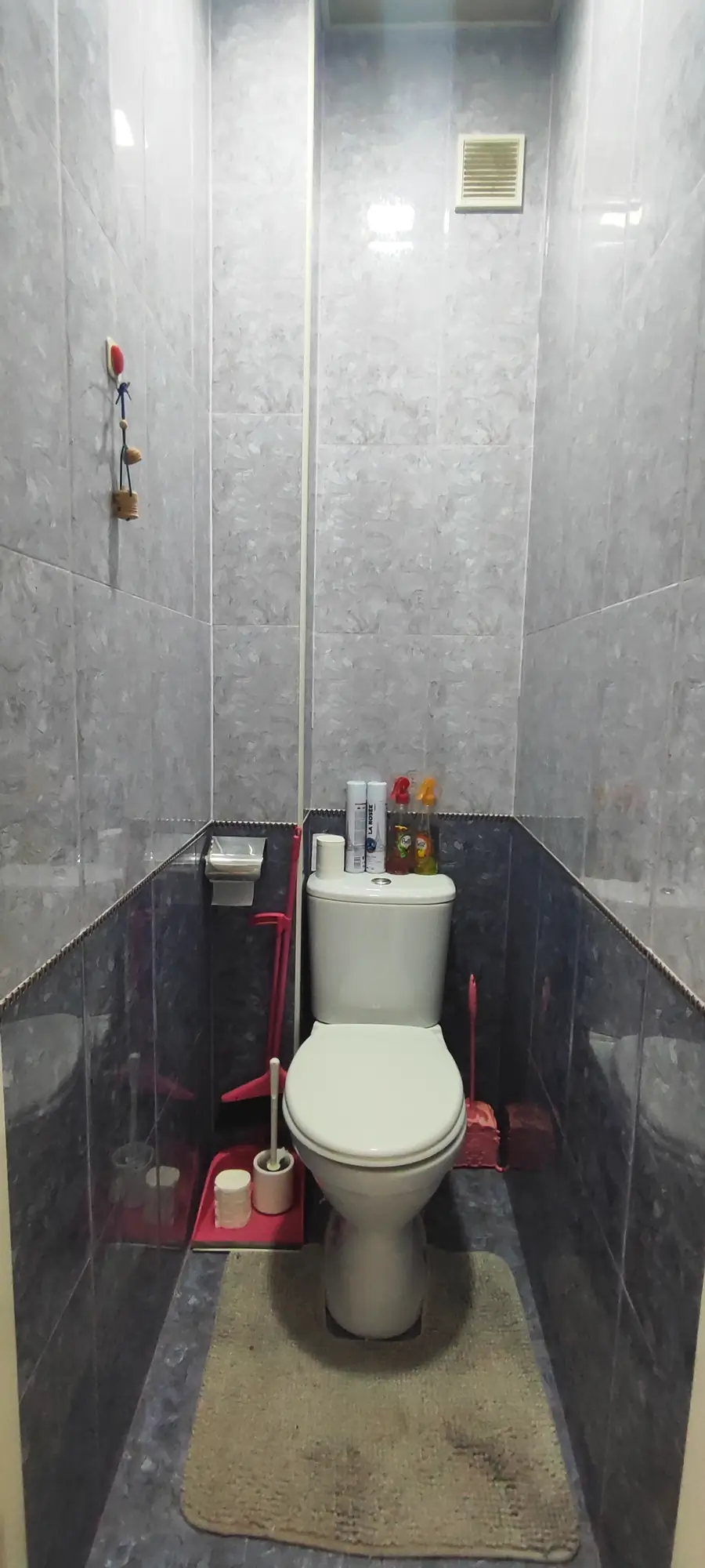 2 xonali kvartira sotiladi − 67 m²