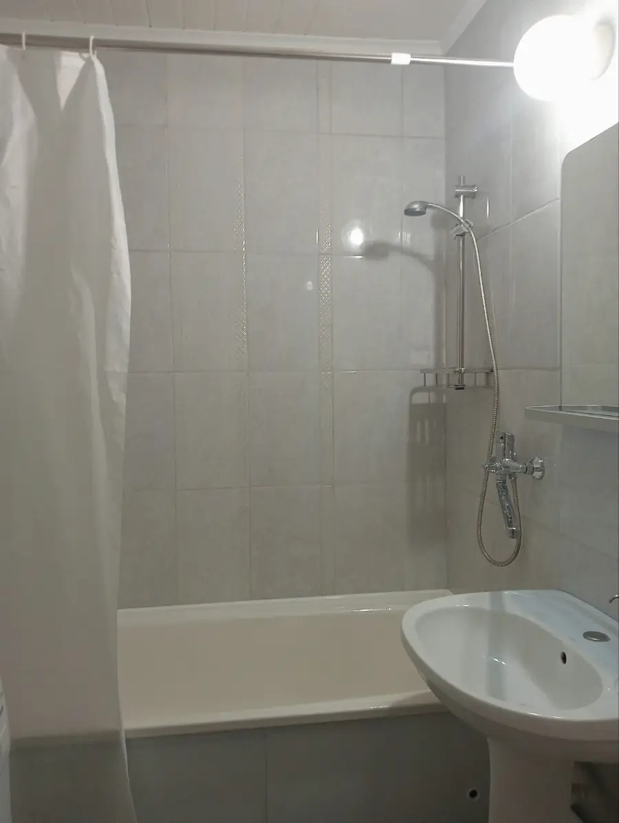 1 xonali kvartira − 25 m², 4/5 qavat