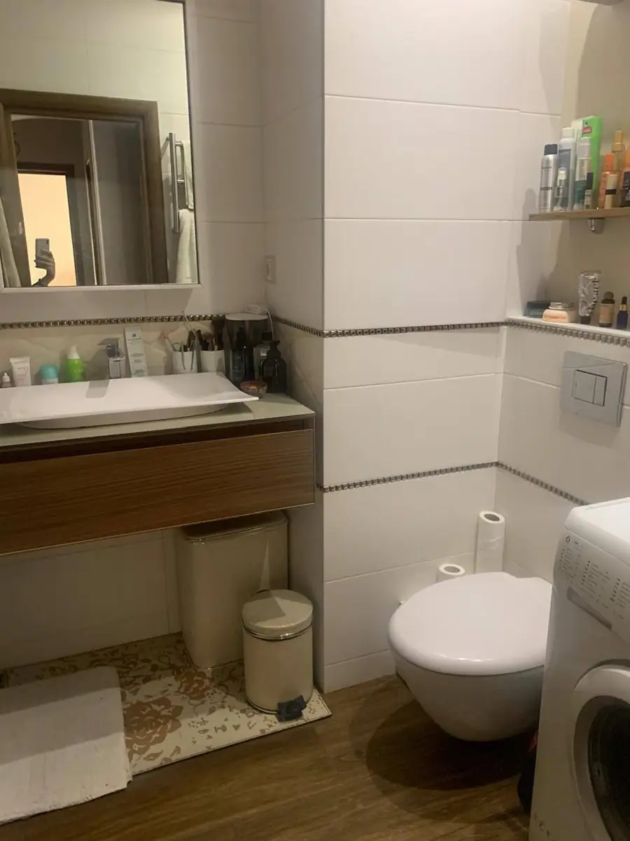 Сдается 2-комнатная квартира − 51 м²