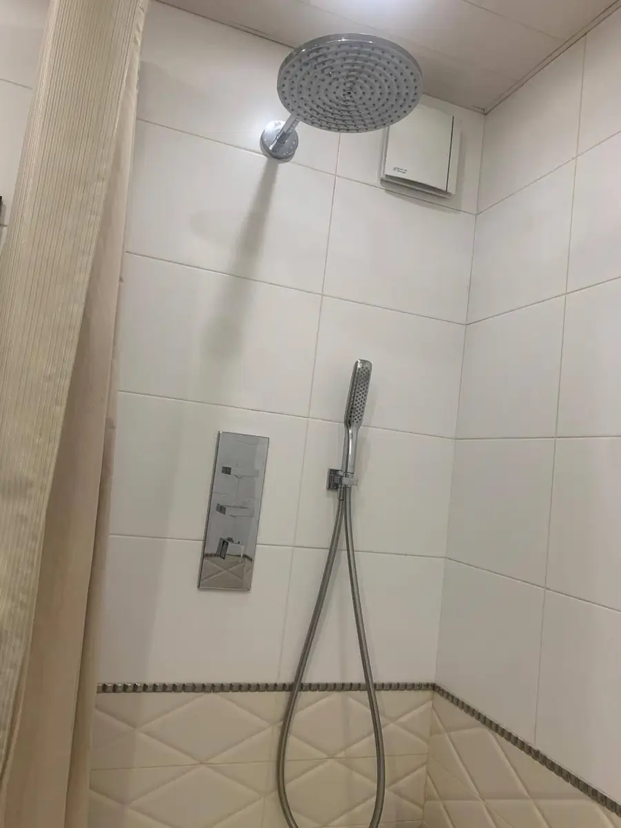 Сдается 2-комнатная квартира − 51 м²