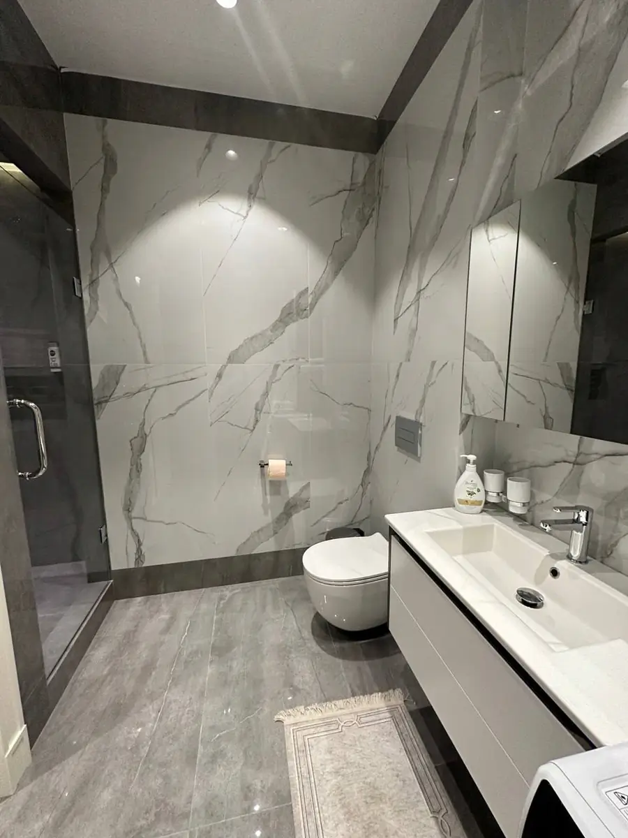 Сдается 3-комнатная квартира − 100 м²